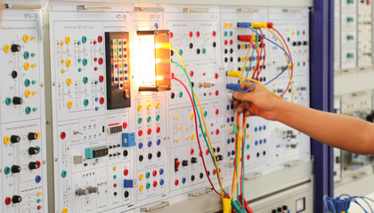 解析電子電工與電工儀器儀表